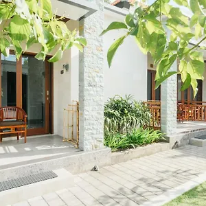 Nyuh Gading By The Lavana Gasthof